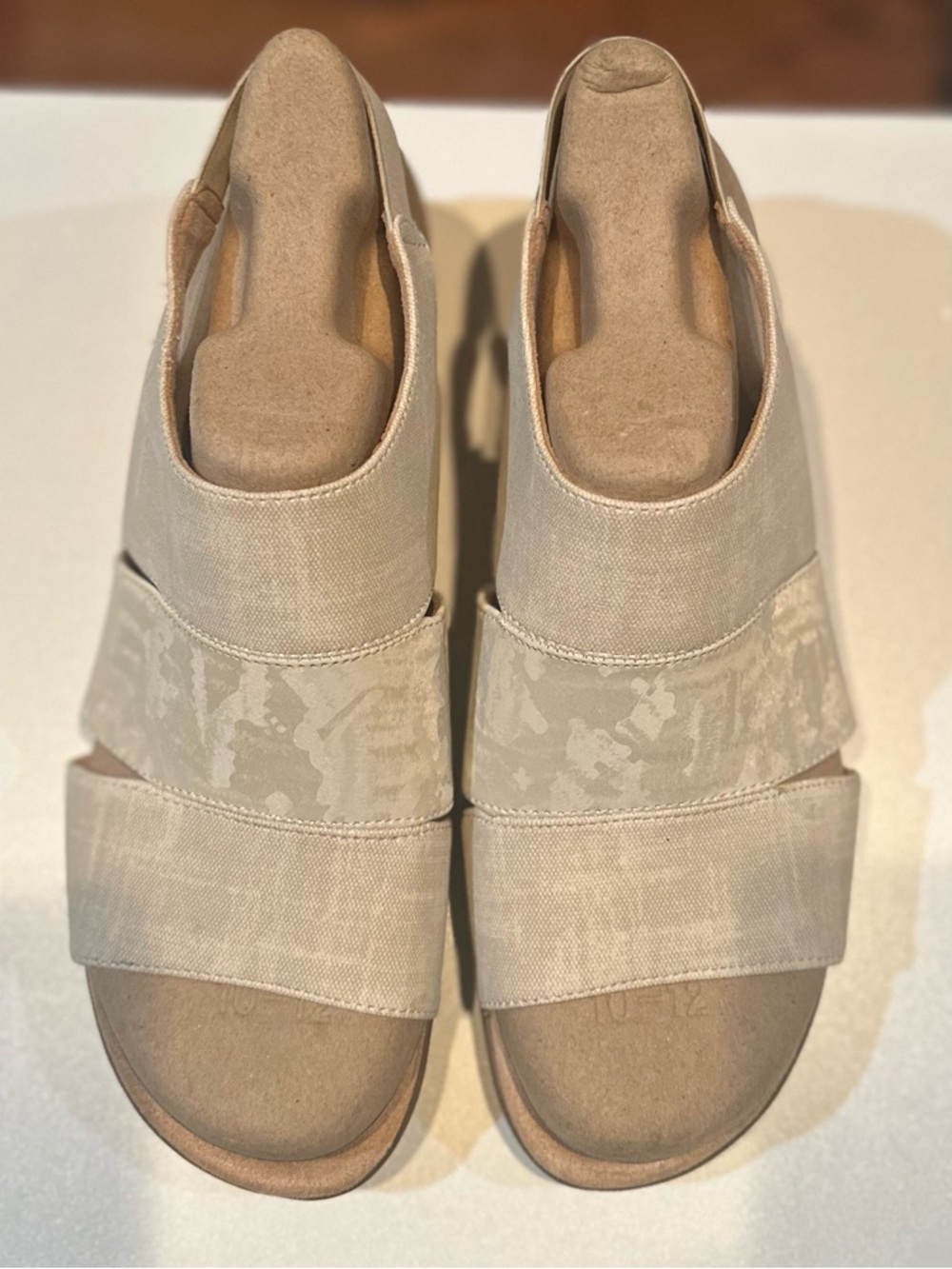 Life Stride Soft System women’s shoes
Beige/Taupe